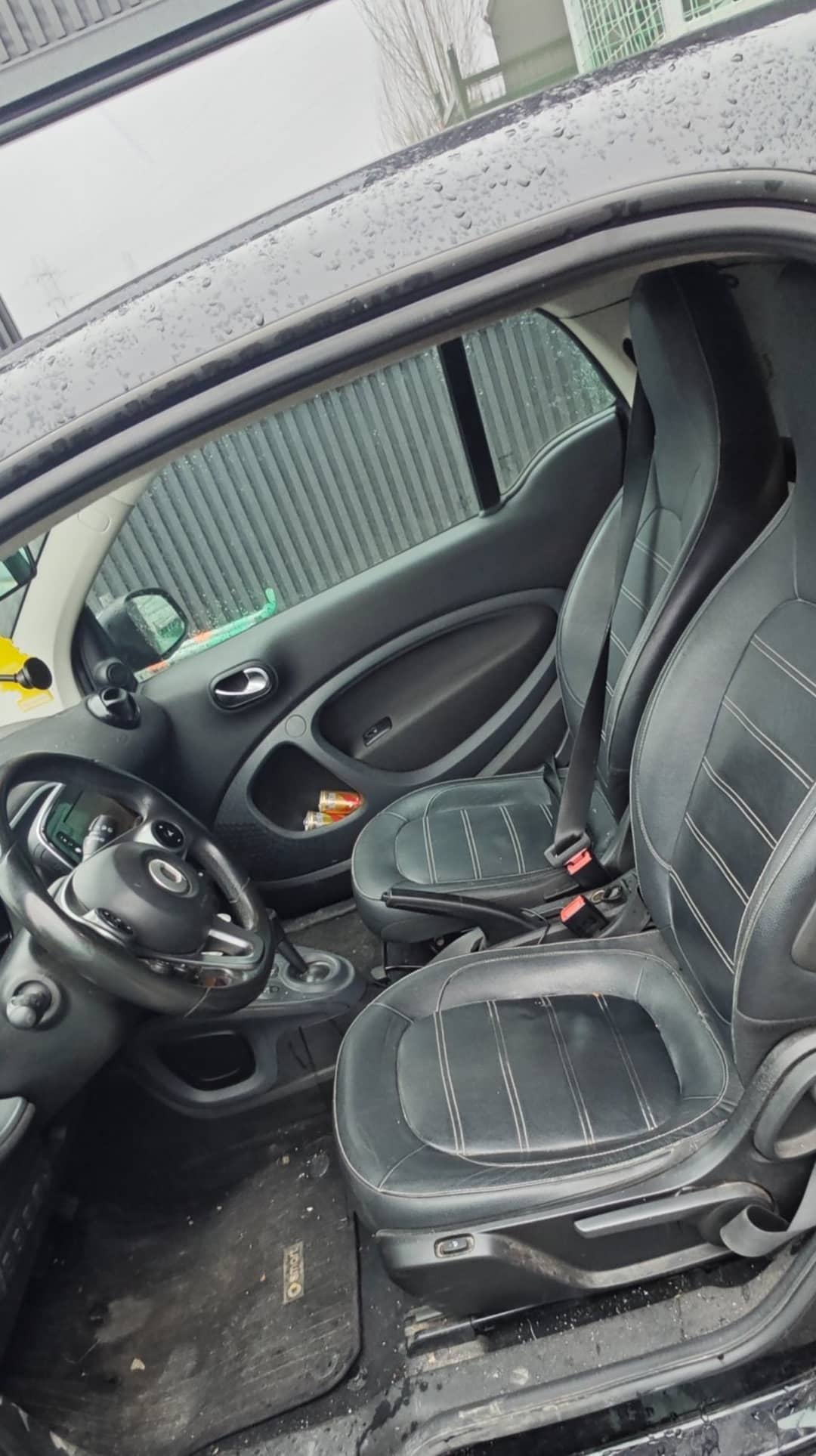 Seats — avant nettoyage